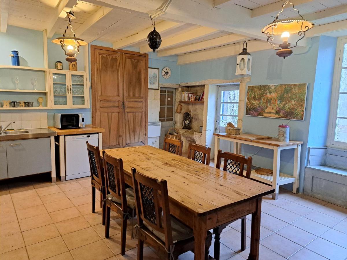 Le Moulin Etourneau - 3 Gites Avec 2 Piscines Champagnac  Exteriör bild