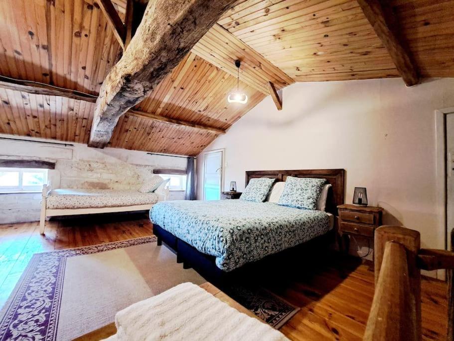 Le Moulin Etourneau - 3 Gites Avec 2 Piscines Champagnac  Exteriör bild